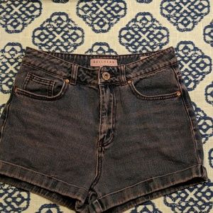 Bullhead denim company shorts